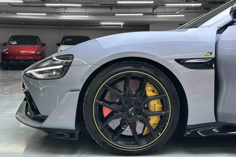 Used  SU7 Ultra 2025 Ultra Model
