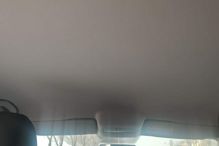 Used Volkswagen Polo 2014 1.4L Manual Fashion Edition
