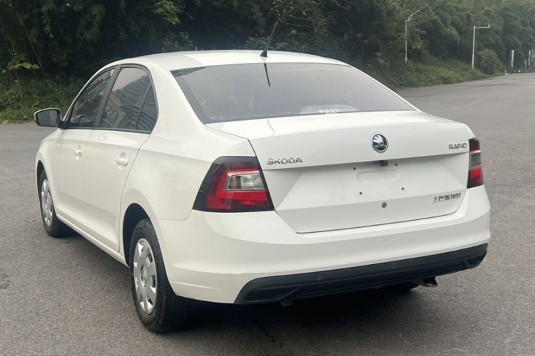 Used Skoda Rapid 2018 1.4L Manual Standard Edition
