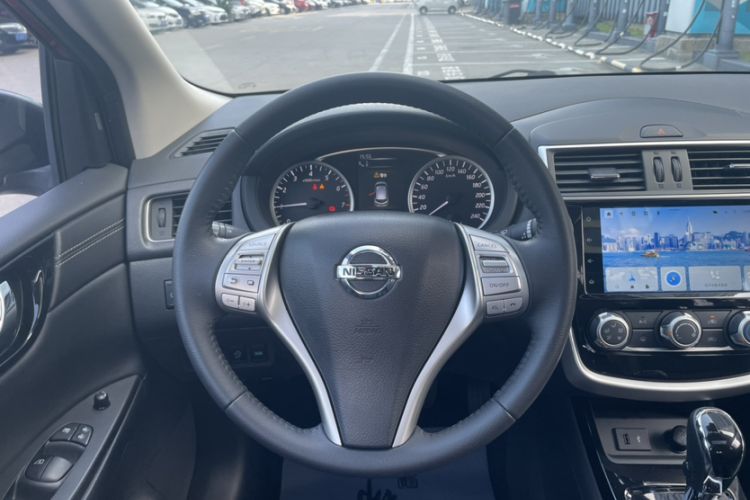 Used Nissan Tiida 2021 1.6L CVT Smart Drive Edition
