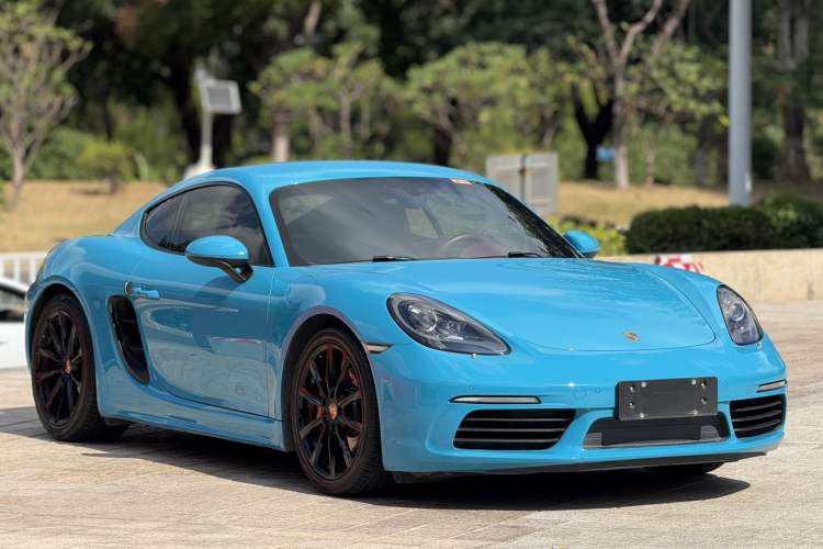 Used Porsche 718 2018 Cayman 2.0T
