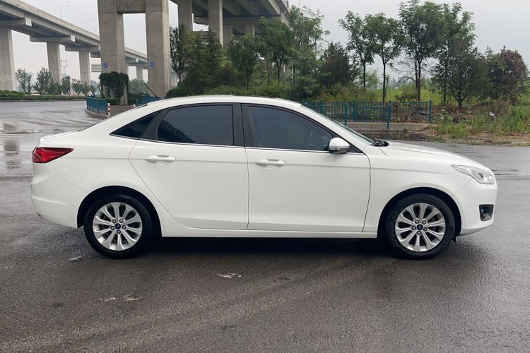 Used Ford Escort 2017 Happiness Edition 1.5L Automatic Fashion Version
