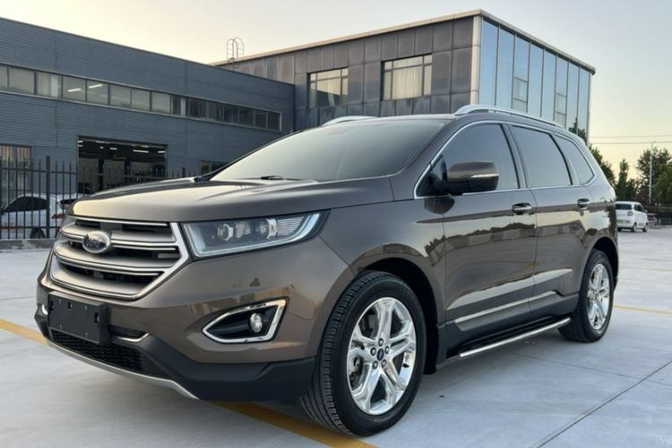 Used Ford Edge 2016 EcoBoost 245 Two-Wheel-Drive Titanium 7-Seater
