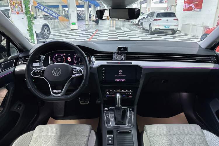 Used Volkswagen Magotan 2023 2 Million Units Commemorative Edition 330TSI DSG Luxury Version
