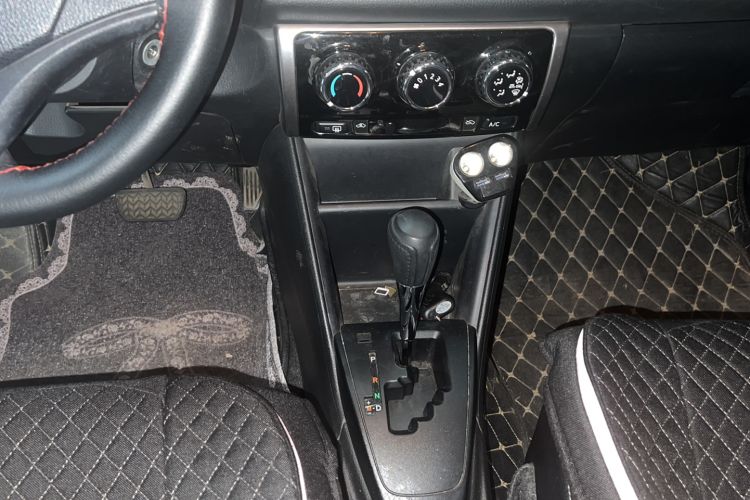 Used Toyota YARiS L 2017 1.5E CVT Dynamic Edition
