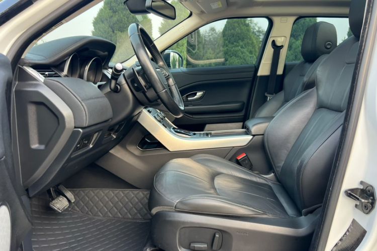 Used Land Rover Range Rover Evoque 2016 2.0T PURE Style Edition
