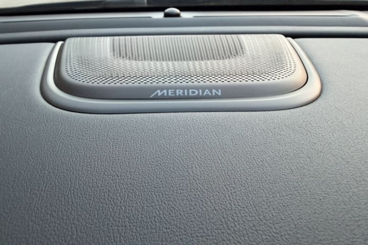 Used Jaguar XFL 2023 XFL 2.0T P250 Two-Wheel-Drive Elite Sport Edition