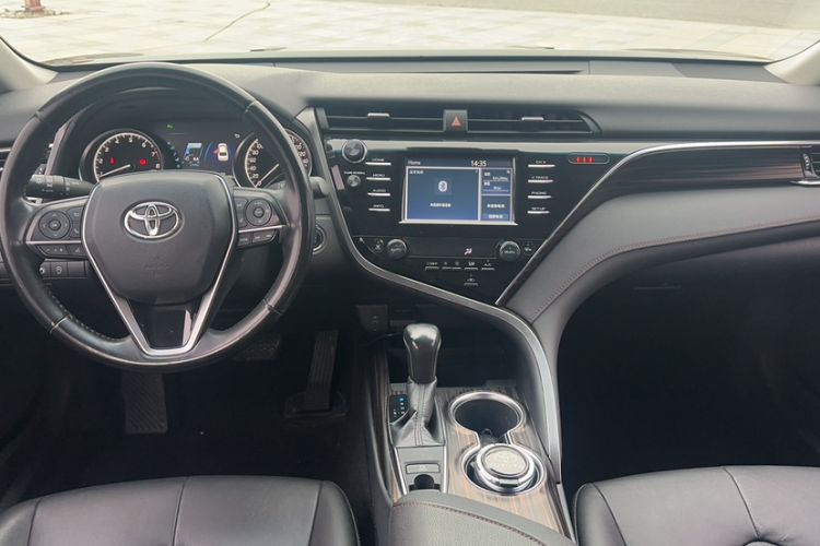 Used Toyota Camry 2018 2.0G Luxury Edition
