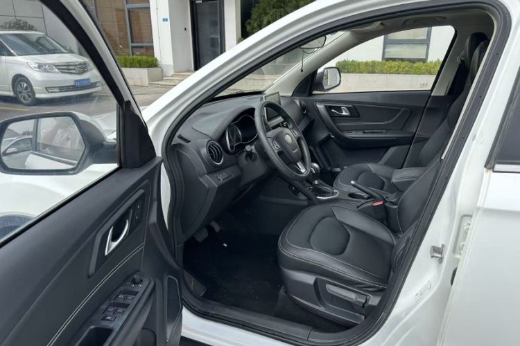 Used Bestune X40 2018 Internet Celebrity Edition 1.6L Automatic Luxury Version
