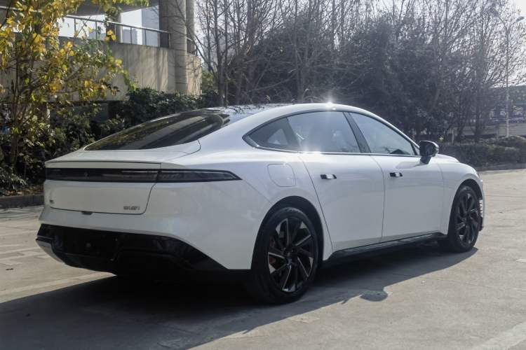 Used  eπ007 2024 200Pro Range-Extended Version
