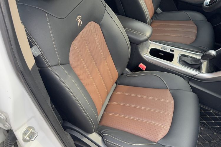 Used BYD Song 2017 Gaishi Upgrade Edition 1.5TID Automatic Luxury Model
