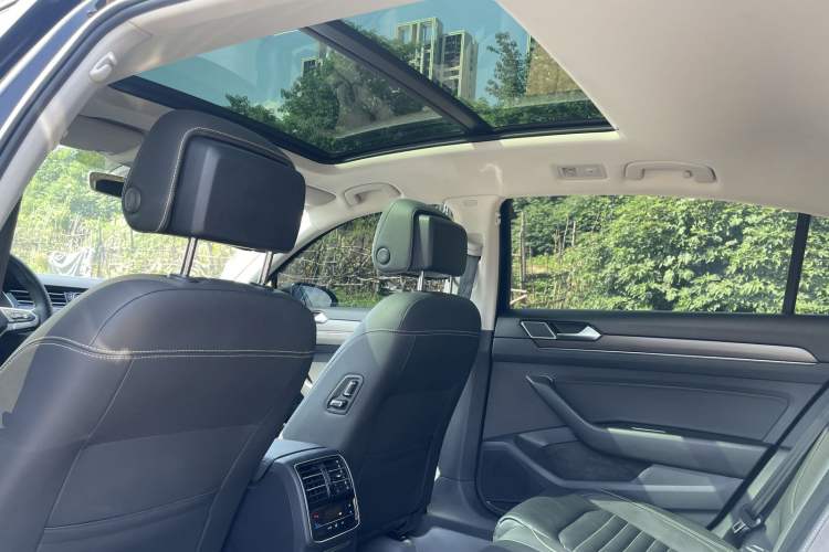 Used Volkswagen Magotan 2020 280TSI DSG Leading Edition
