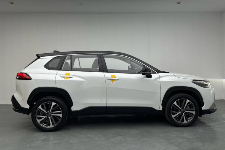 Used Toyota FRONTLANDER 2022 2.0L CVT Luxury PLUS Edition
