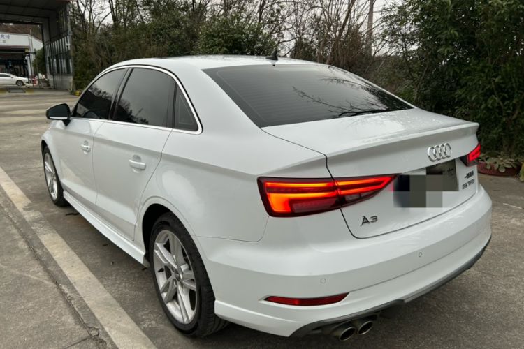Used Audi A3 2020 Limousine 35 TFSI Fashion Edition China VI Emission Standard