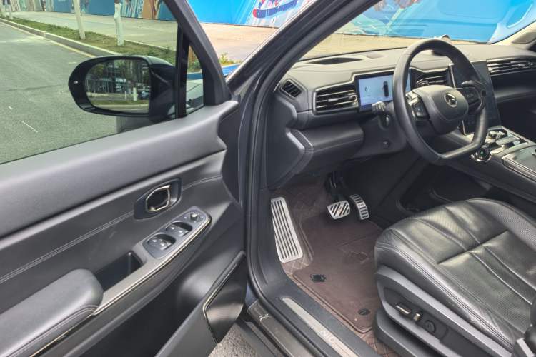 Used Nio ES8 2020 415 km Range 7-Seater Version