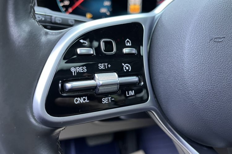 Used Mercedes-Benz GLE 2020 GLE 350 4MATIC Fashion Model
