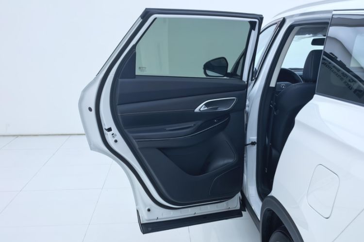 Used Changan X7 PLUS 2024 1.5T Automatic Luxury 7-Seater
