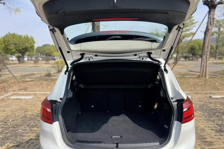 Used BMW 2 Series Active Tourer 2016 218i Fashion Model