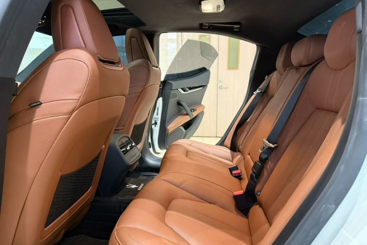 Used Maserati Ghibli 2022 3.0T Modena
