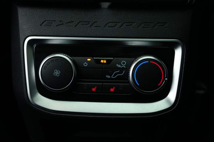 Used Ford Explorer 2023 EcoBoost 285 Four-Wheel Drive Stylish Plus Version 7 Seats