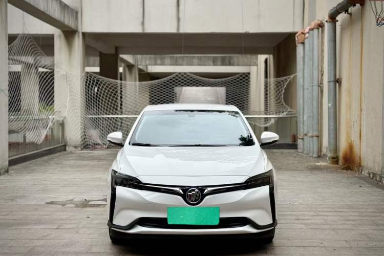 Used Buick Velite 6 2023 430km Range Commuter Version
