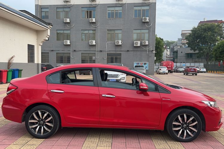 Used Honda Civic 2014 1.8L Automatic Luxury Edition
