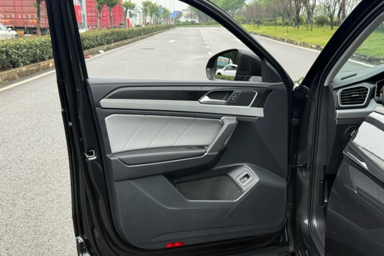 Used Volkswagen Tayron 2024 330TSI Two-Wheel Drive Luxury Plus Advanced Version
