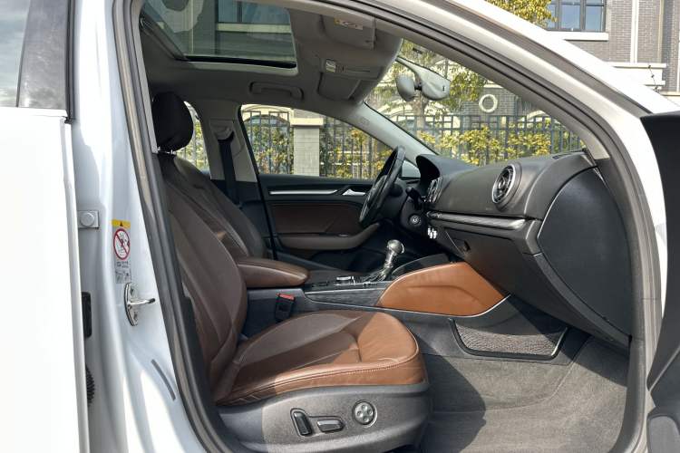 Used Audi A3 2015 Sportback 35 TFSI Millionth Anniversary Comfort Model