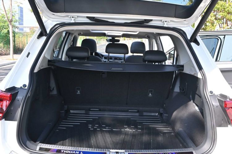 Used Volkswagen Tiguan L 2017 380TSI Automatic All-Wheel-Drive Flagship Edition