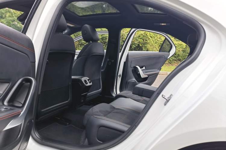 Used Mercedes-Benz A-Class 2025 A 200 L Fashion Model