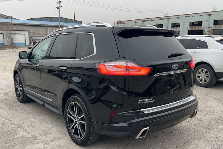 Used Ford Edge 2020 EcoBoost 245 Two-Wheel Drive Titanium 7-Seater
