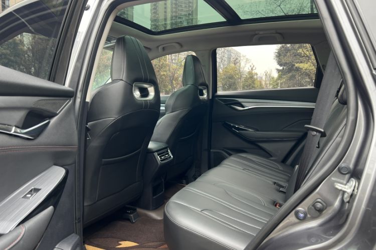 Used Changan CS75 PLUS 2022 1.5T Automatic Luxury Model
