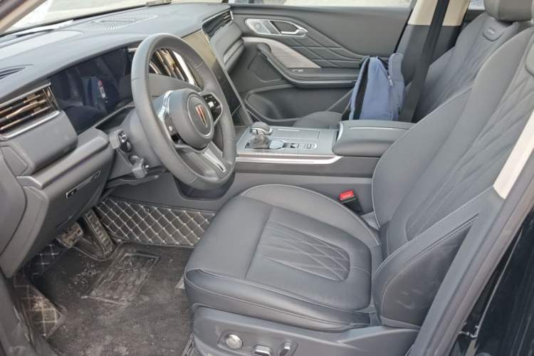 Used Hongqi HS7 PHEV 2024 2.0T PHEV Four-Wheel Drive Flagship Edition 6 Seats