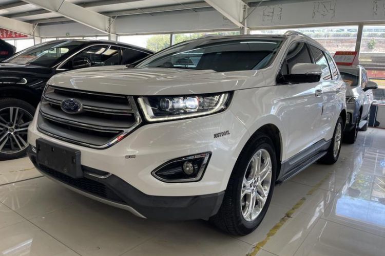 Used Ford Edge 2016 EcoBoost 245 Two-Wheel-Drive Titanium 7-Seater
