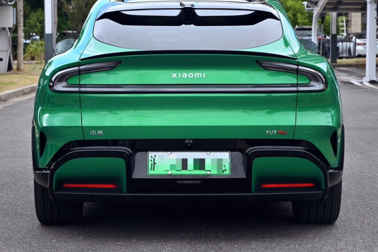 Used  YU7 2025 Ultra-Long Range High-Performance All-Wheel-Drive Max Edition
