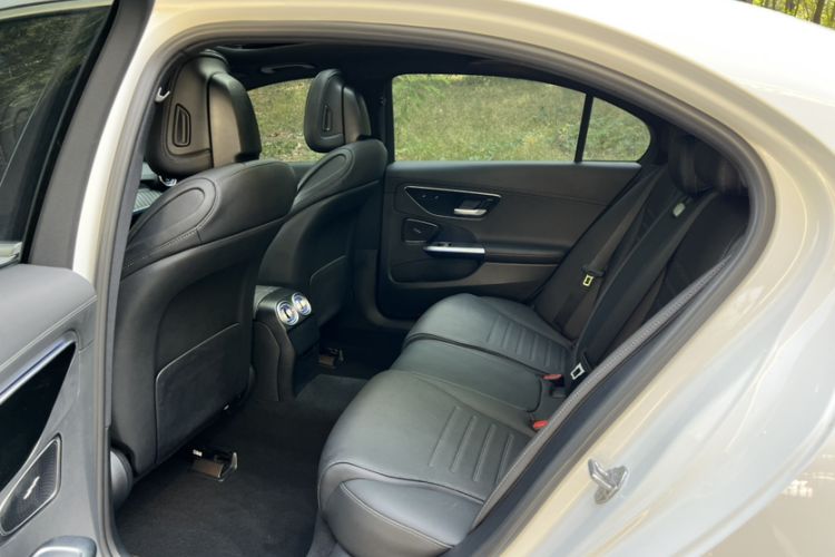 Used Mercedes-Benz C-Class 2023 Restyled C 260 L Sport Edition
