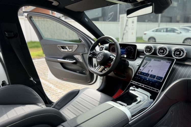 Used Mercedes-Benz C-Class 2024 Facelift C 260 L Night Edition Sport Version
