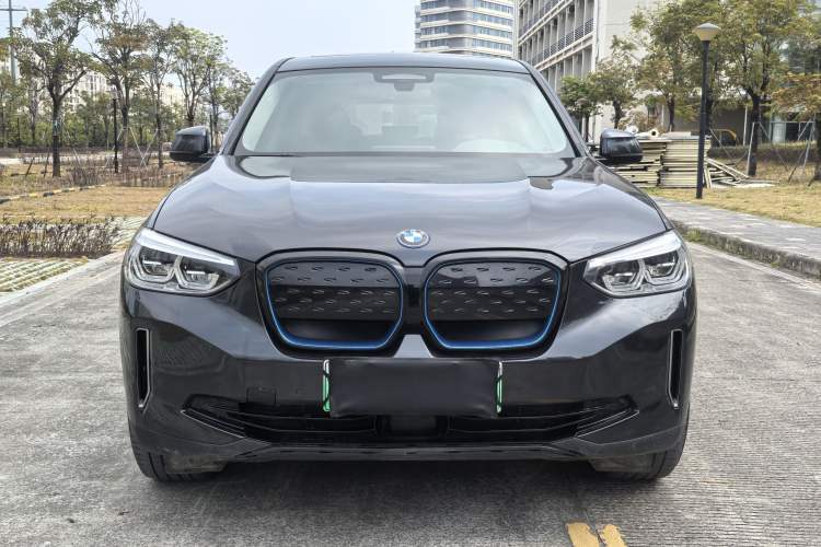 Used BMW iX3 2021 Leading Model