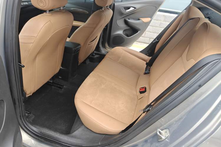 Used Buick Excelle 2018 15N CVT Luxury Version
