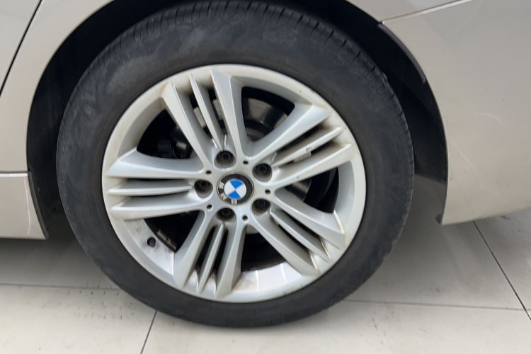 Used BMW 3 Series 2017 320Li Fashion Model
