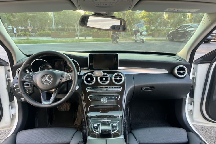 Used Mercedes-Benz C-Class 2015 C 200 L Sport Edition