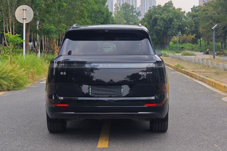 Used Lynk & Co 900 2025 1.5T Ultra
