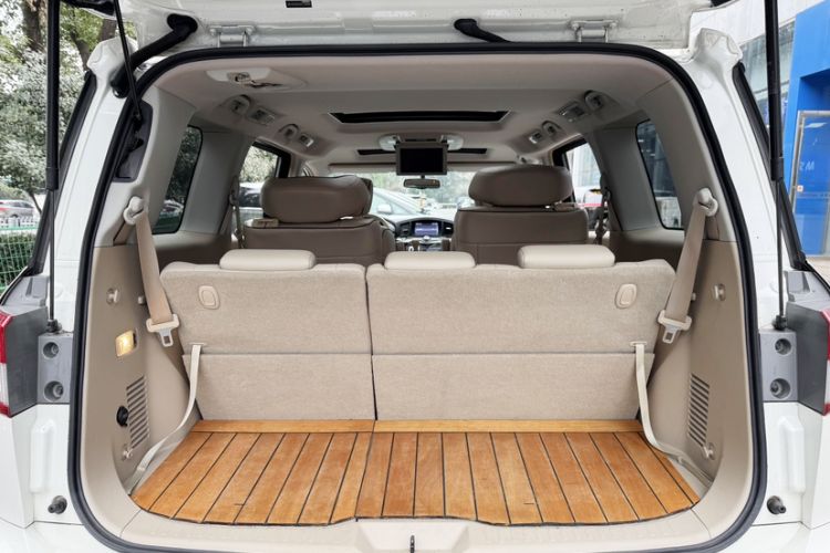 Used Nissan Quest 2015 3.5L SL
