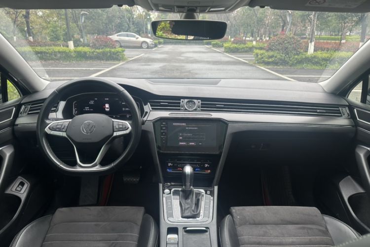 Used Volkswagen Magotan 2020 330TSI DSG Luxury Edition
