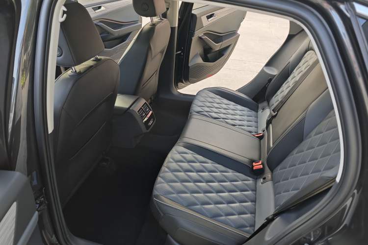 Used Volkswagen Sagitar 2023 300TSI DSG Excellence Edition