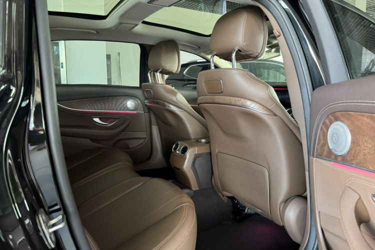 Used Mercedes-Benz E-Class 2017 E 300 L Luxury Model
