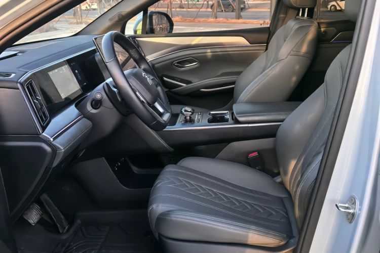 Used BYD Song L DM-i 2025 Intelligent Driving Version 160 km Beyond-Range Type