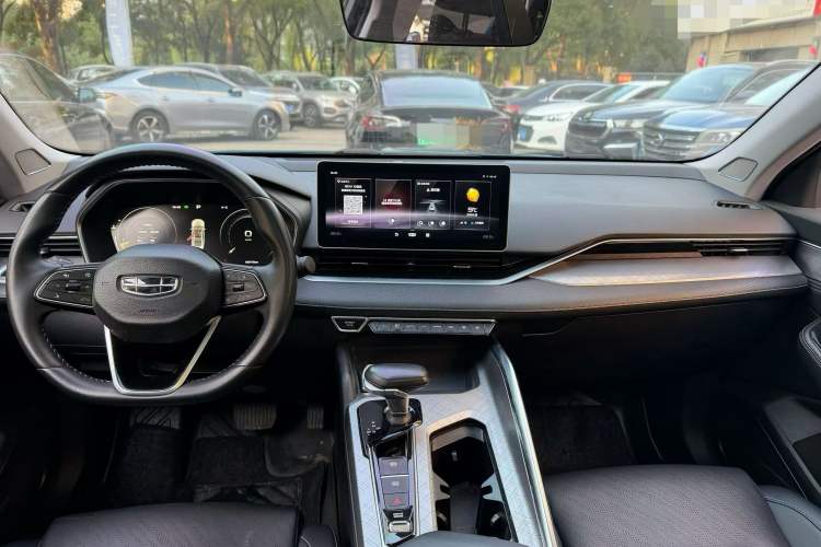 Used Geely Auto Preface 2021 2.0TD Luxury+ Version
