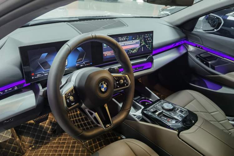 Used BMW 5 Series 2025 525Li M Sport Package
