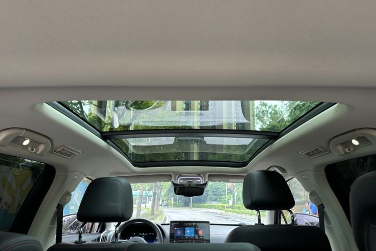 Used BYD Tang New Energy 2018 DM 2.0T All-Wheel Drive Smart Connectivity Luxury Model 7 Seats China V Emission Standard
